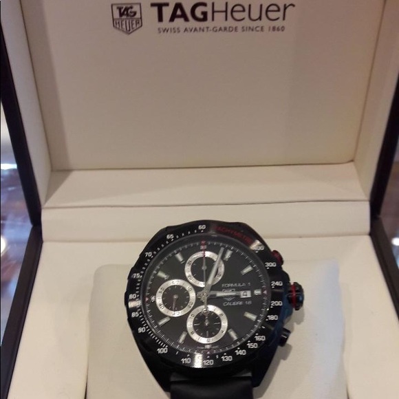 Genuine Tag Heuer Carrera Formula 1 Pre-owned - Picture 1 of 2